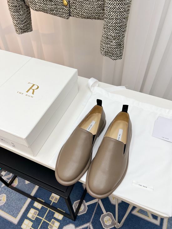 The Row Minimalist Leather Slip On Loafer Daily Comfort Shoes