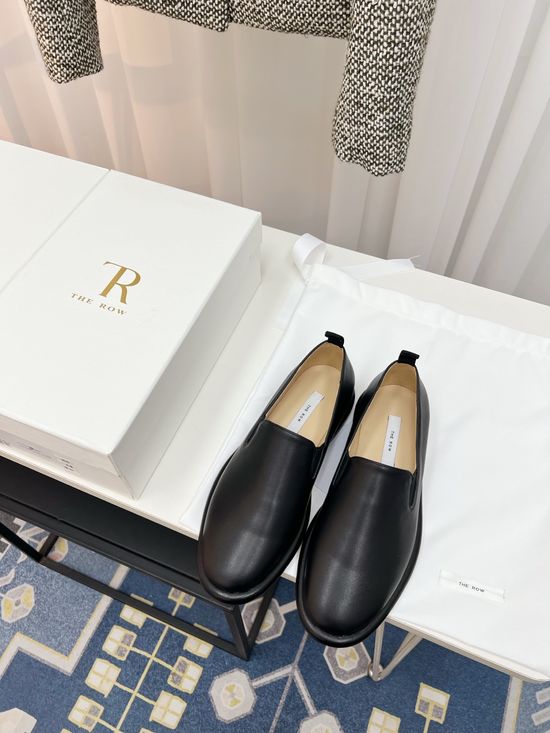 The Row Minimalist Leather Slip On Loafer Daily Comfort Shoes