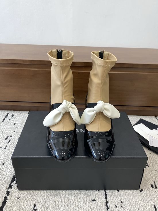 Chanel Classic Buckle Fastening Mary Jane Flats Leather Upper