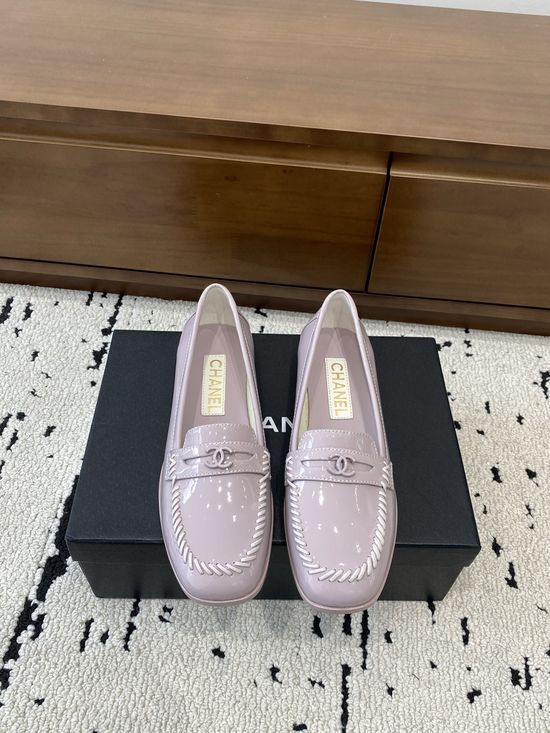 Chanel Retro Low Heel Pointed Toe Leather Comfortable Flat Shoes