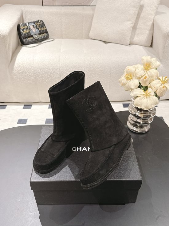 Chanel Suede Flat Boots Soft Comfortable Non-slip Durable Premium Material