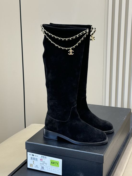 Chanel Stylish Chain Decorated Leather Ankle Boots