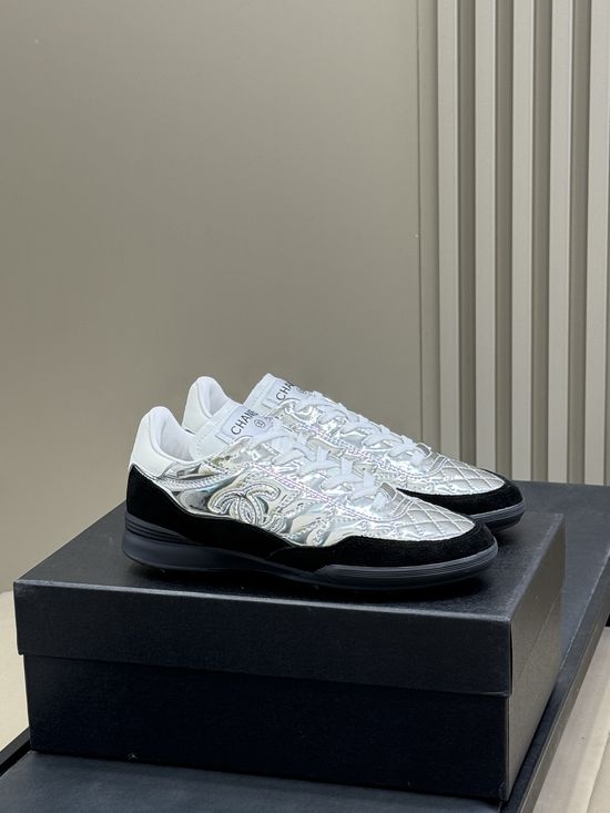 Chanel Shiny Mirror Leather Patchwork Fashion Sneakers