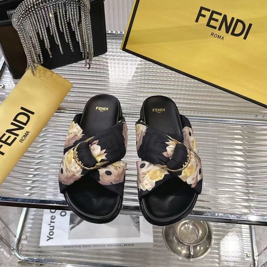 Fendi Classic Buckle Slides Soft Fabric Casual Daily Footwear