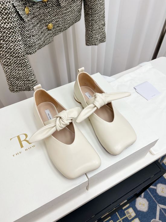 The Row Versatile Leather Flats With Removable Bow