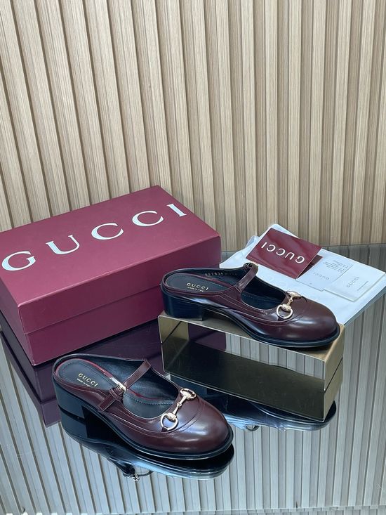 Gucci Horsebit Decor Patent Leather Mary Jane Chunky Heel Mules