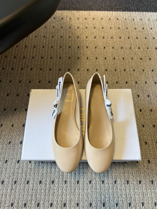 Christian Dior Patent Leather Round Toe Bow Decor Flat Casual Shoes