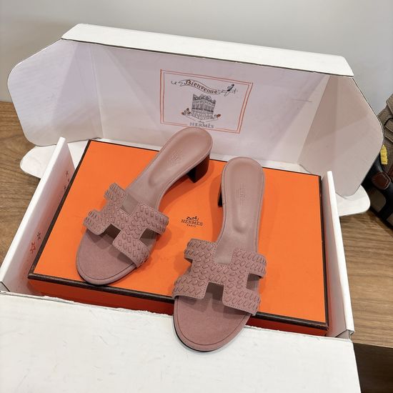 Hermes Premium Cowhide Colorblock Elevated Comfort Casual Footwear