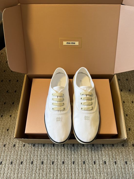 Miu Miu Comfortable Low Top Canvas Shoes Soft Sole Casual Daily Footwear