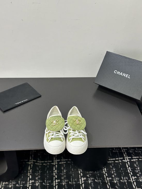 Chanel Dual-wear High-top Casual Sneakers Comfortable