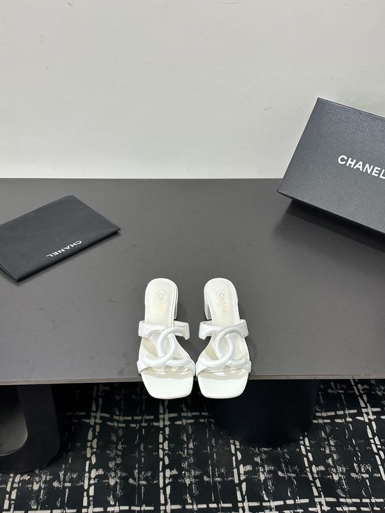 Chanel Lambskin Upper Slippers with Genuine Leather Sole
