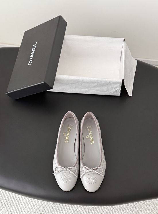 Chanel Classic Round Toe Comfortable Flat Ballet Shoes