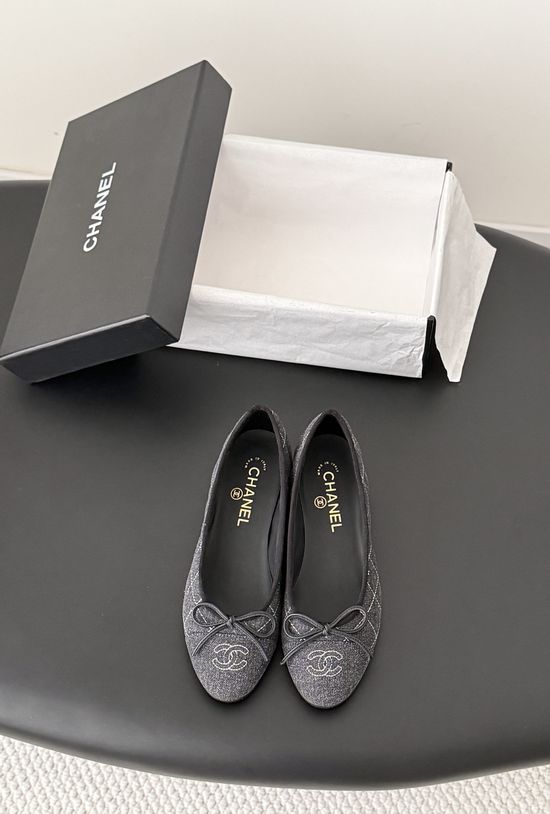 Chanel Classic Round Toe Comfortable Flat Ballet Shoes