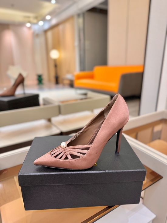 Alevi Milano Rhinestone Decorated Woven Cutout Stiletto Heel Dress Shoes